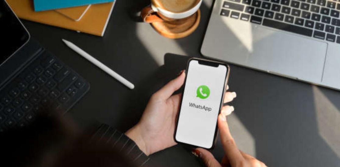 Bagaimana cara memberi tahu kontak saat mengganti nomor WhatsApp